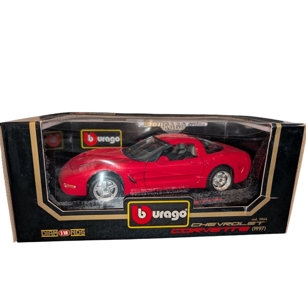 Vtg Bburago 1:18 Scale 1997 Red Chevrolet Corvette Diamonds Diecast Metal Car